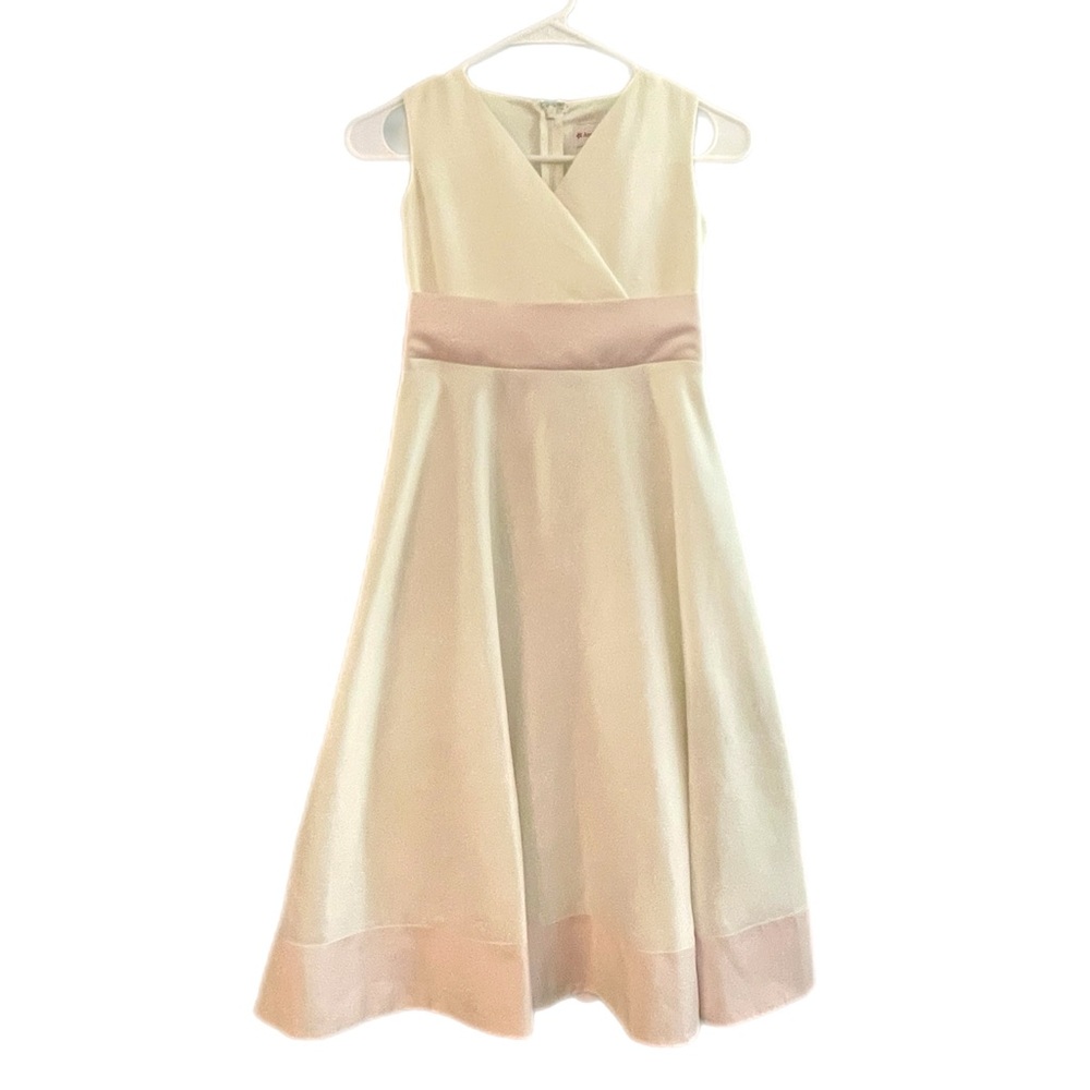 AMERICAN GIRL DRESS, Size 8. Beautiful white with light pink accent.